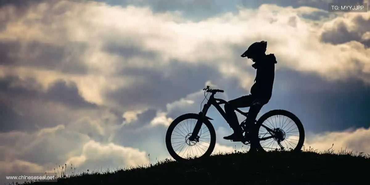 热爱无限,周边相伴!🎁